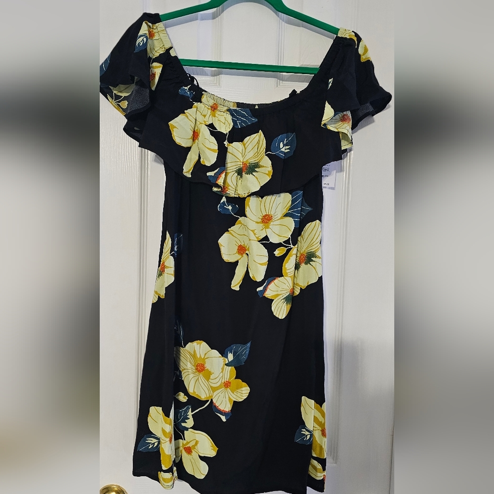Off the shoulders dress